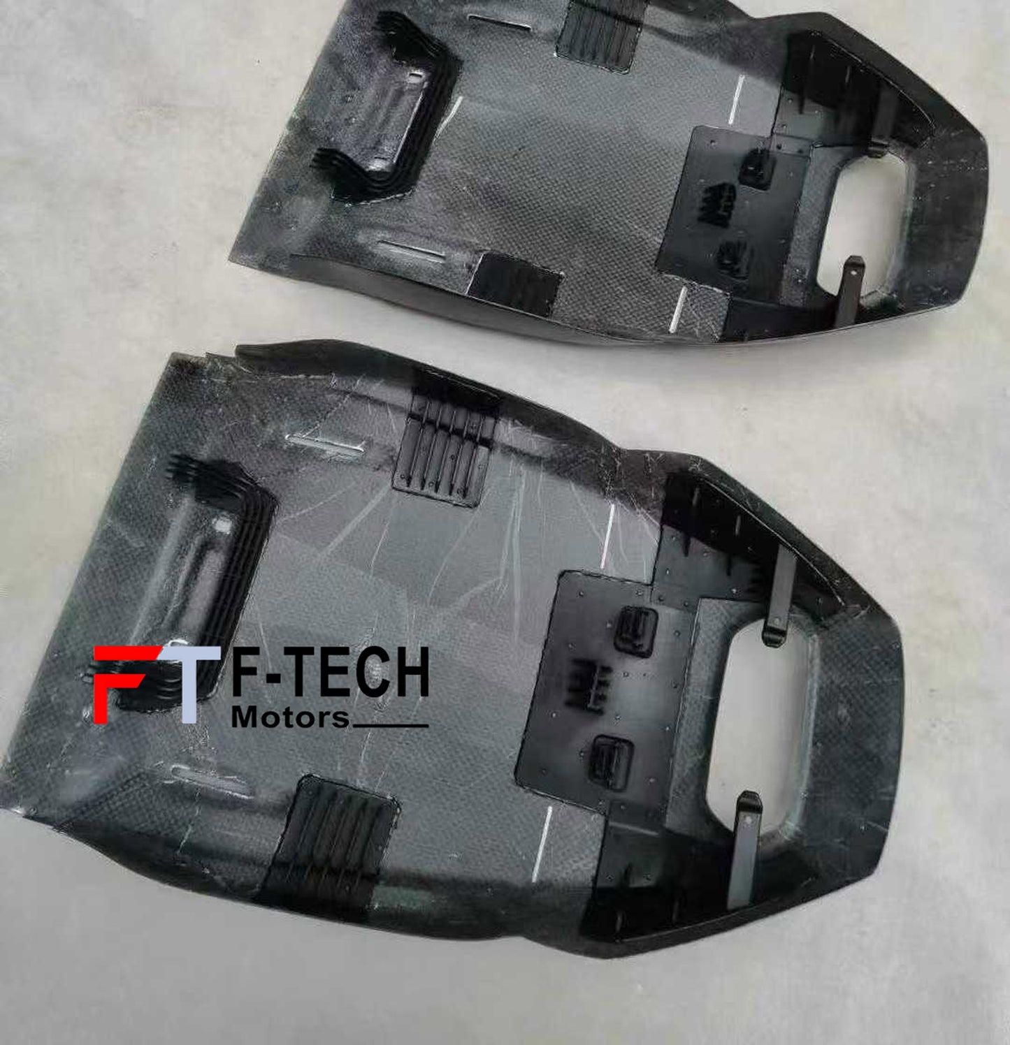 Forged Carbon Front Seat Covers For Lamborghini Urus 2018+