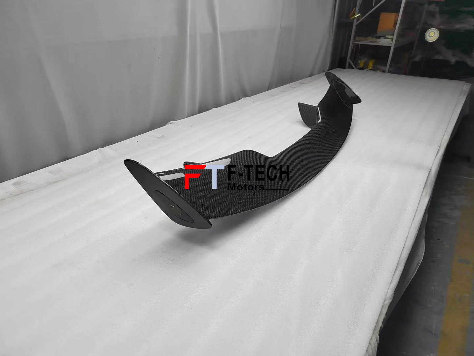 Dry Carbon Fiber Rear Wing Spoiler For McLaren GT 2019 - 2024 MSO