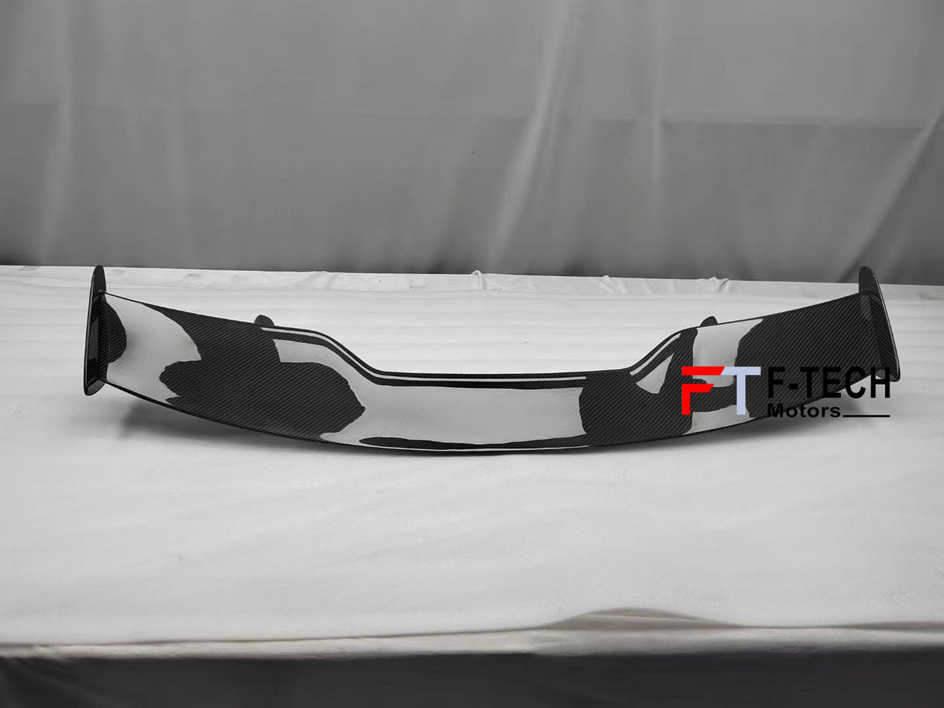 Dry Carbon Fiber Rear Wing Spoiler For McLaren GT 2019 - 2024 MSO