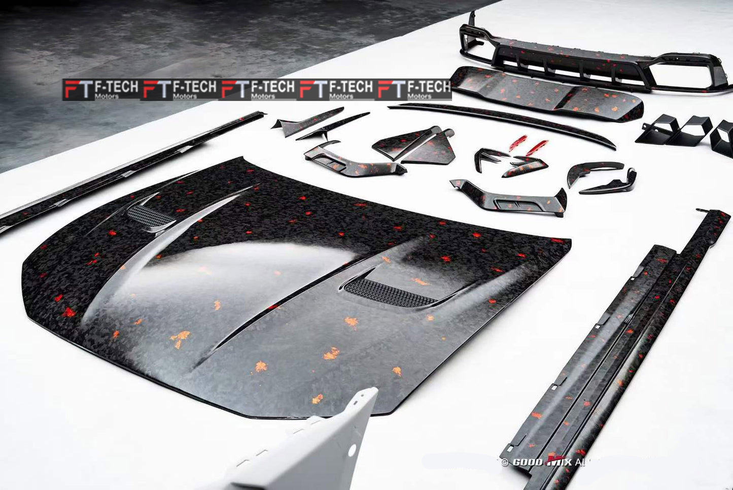 Dry Сarbon Fiber Body Kit For Audi RS6 C8 2019 - 2025 Mansory