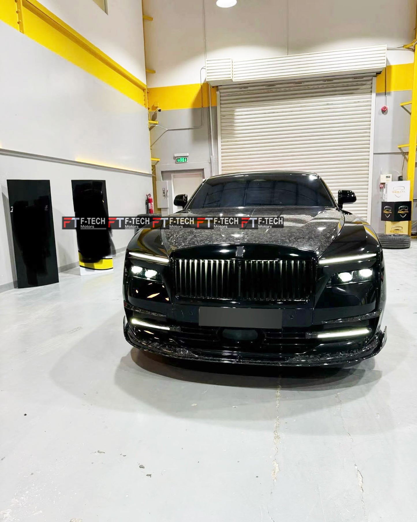 Forged Carbon Fiber Body Kit For Rolls Royce Spectre 2025+ Mansory