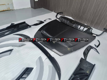 Dry Carbon Fiber Wide Body Kit For Bentley Bentayga 2021+ Mansory