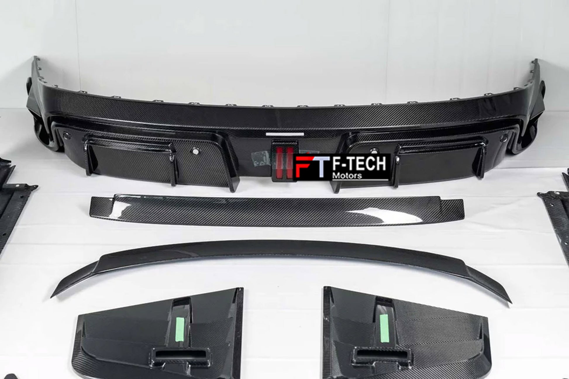 Dry Carbon Fiber Upgrade Body Kit For Rolls Royce Spectre 2024+ Mansory