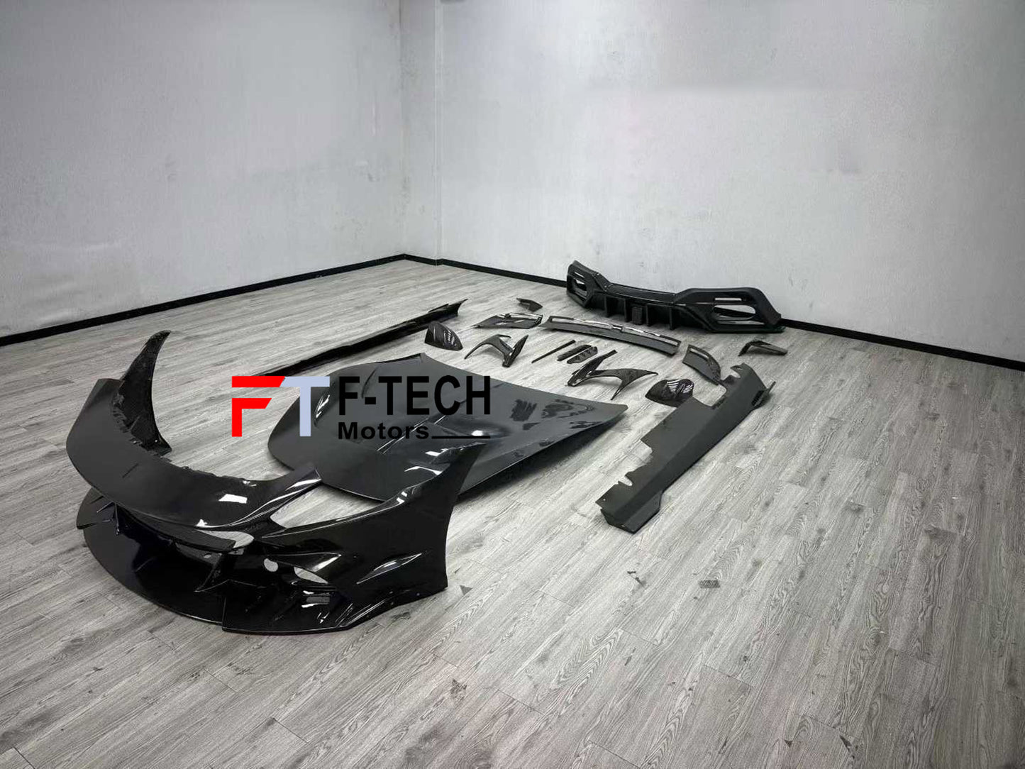 Dry Carbon Fiber Body Kit For Ferrari Roma 2020+ Mansory