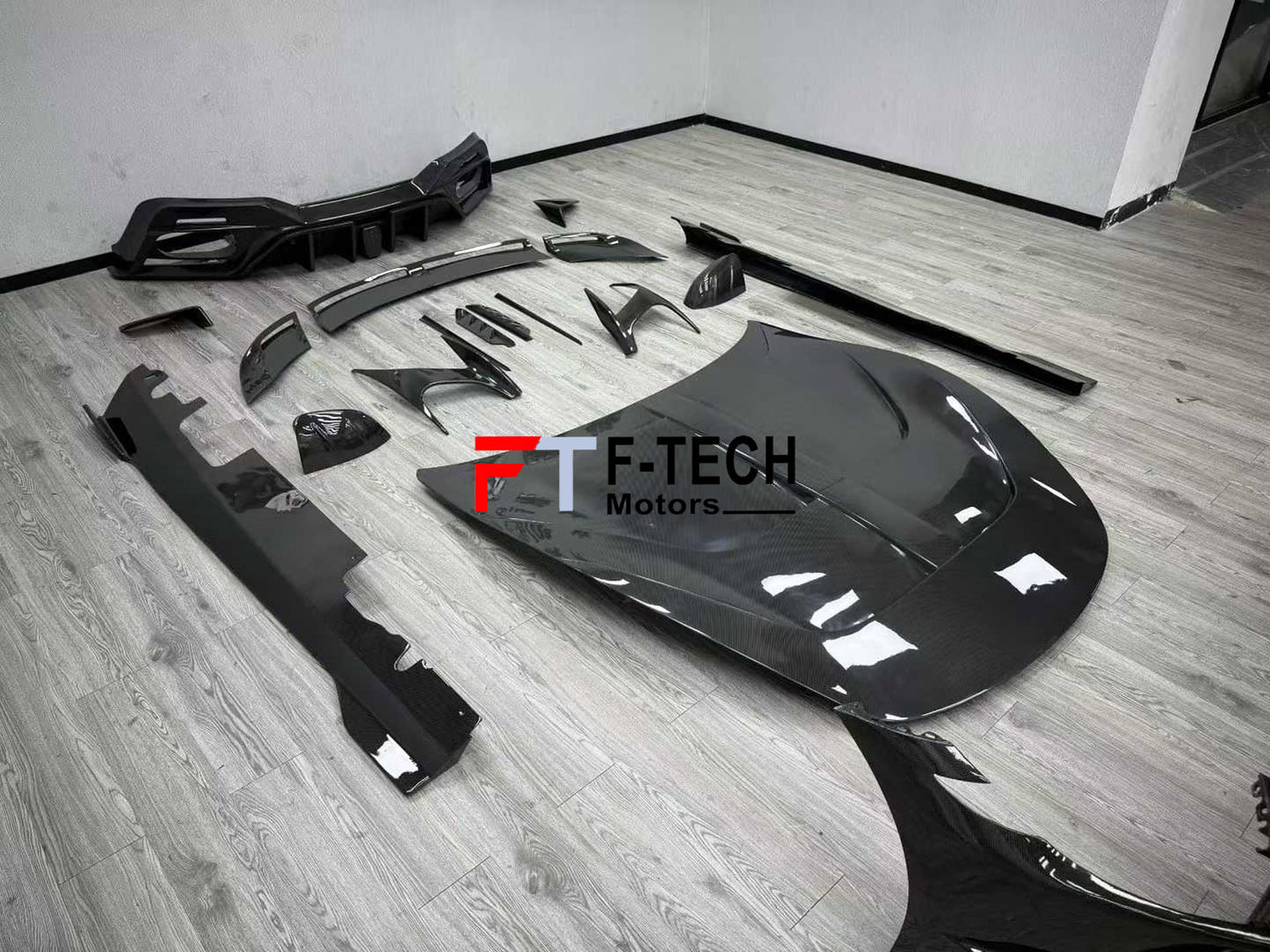 Dry Carbon Fiber Body Kit For Ferrari Roma 2020+ Mansory