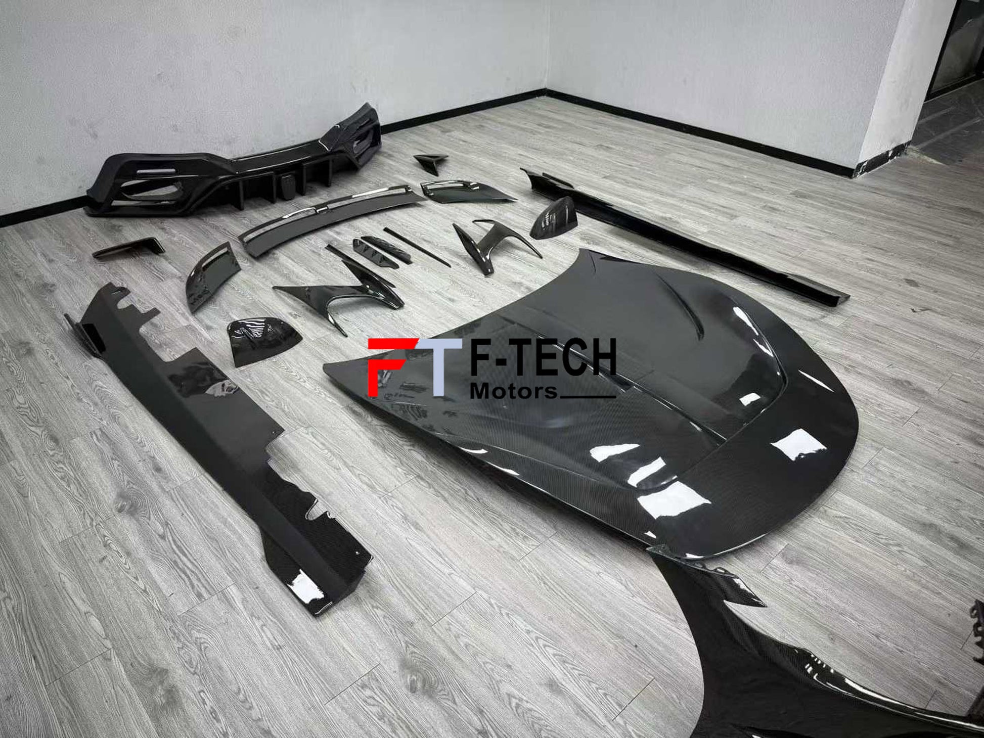 Dry Carbon Fiber Body Kit For Ferrari Roma 2020+ Mansory