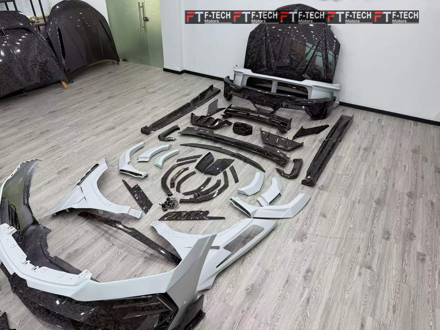 Forged Carbon Fiber Wide Body Kit For Lamborghini Urus Se 2024+