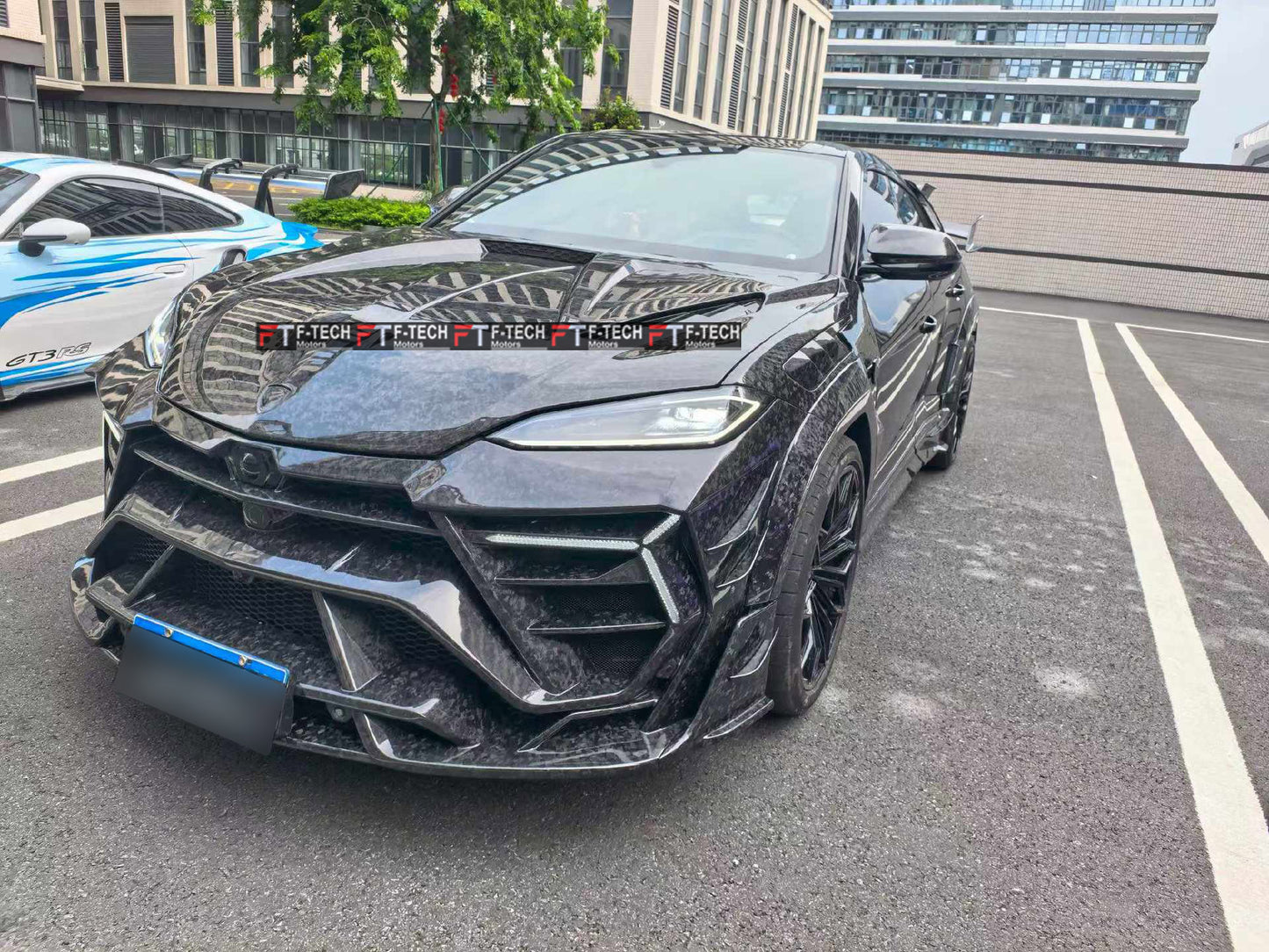 Forged Carbon Fiber Wide Body Kit for Lamborghini Urus SE (2024+) Mansory Venatus SE