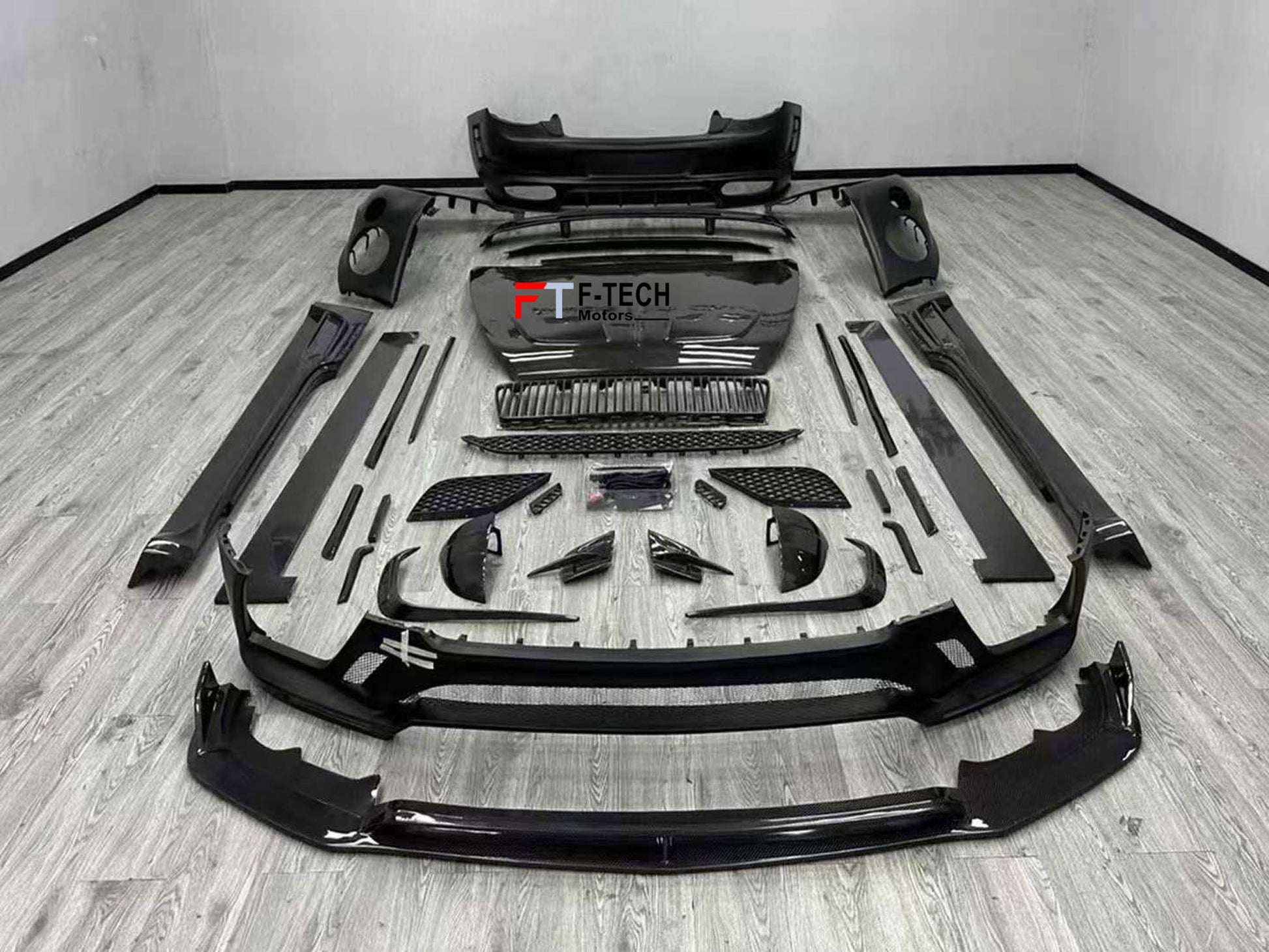 Dry Carbon Fiber Body Kit For Bentley Continental GT GTC 2017 - 2023 Mansory