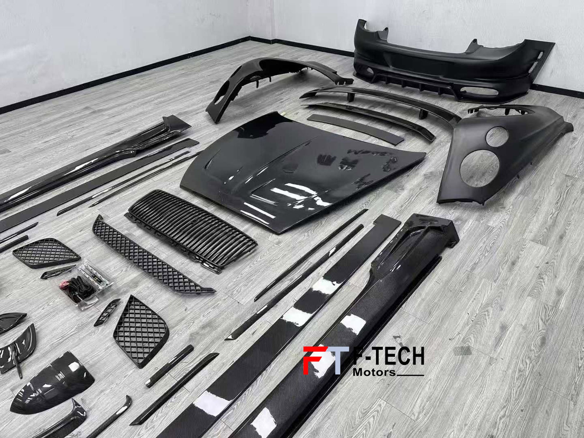 Dry Carbon Fiber Body Kit For Bentley Continental GT GTC 2017 - 2023 Mansory