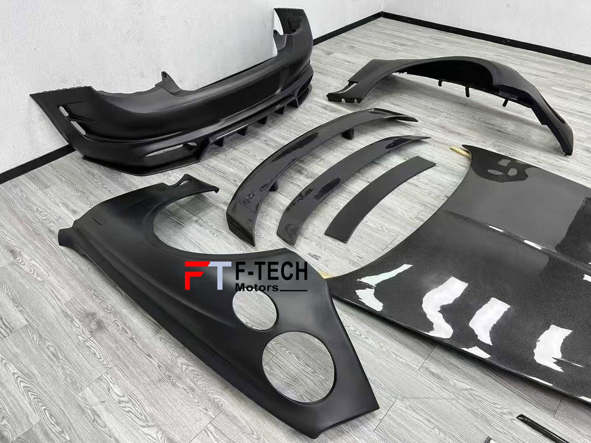 Dry Carbon Fiber Body Kit For Bentley Continental GT GTC 2017 - 2023 Mansory