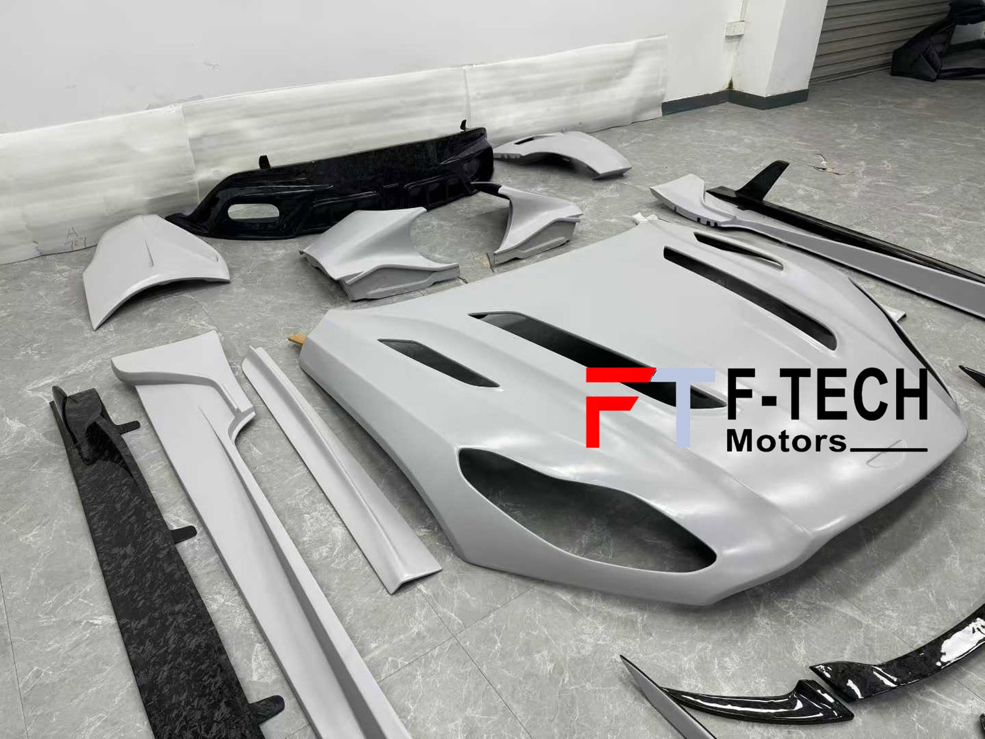 Upgrade Body Kit For Aston Martin DB 11 2016 - 2023 Forged Carbon Fiber MSY