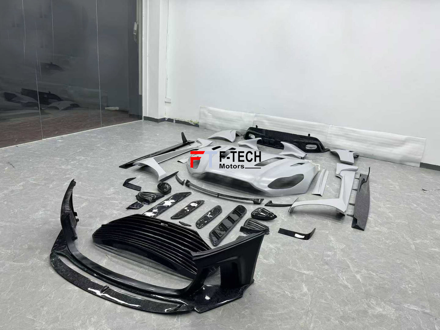 Upgrade Body Kit For Aston Martin DB 11 2016 - 2023 Forged Carbon Fiber MSY