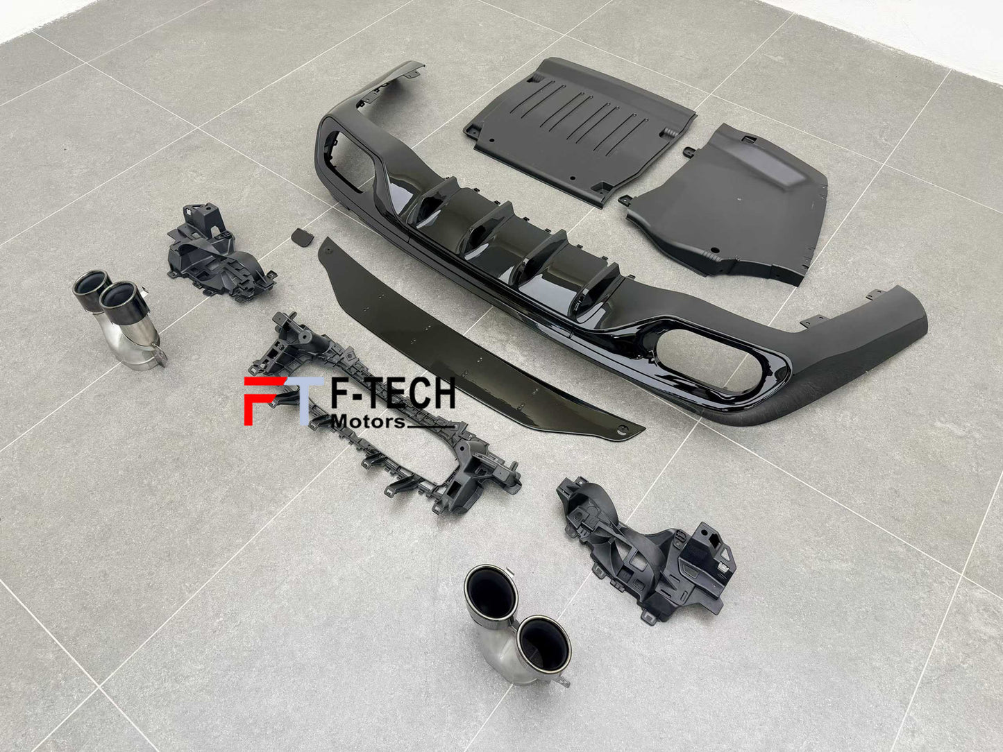 CLE 53 AMG Style Rear Diffuser Exhaust Tips For Mercedes Benz CLE C236 2024+