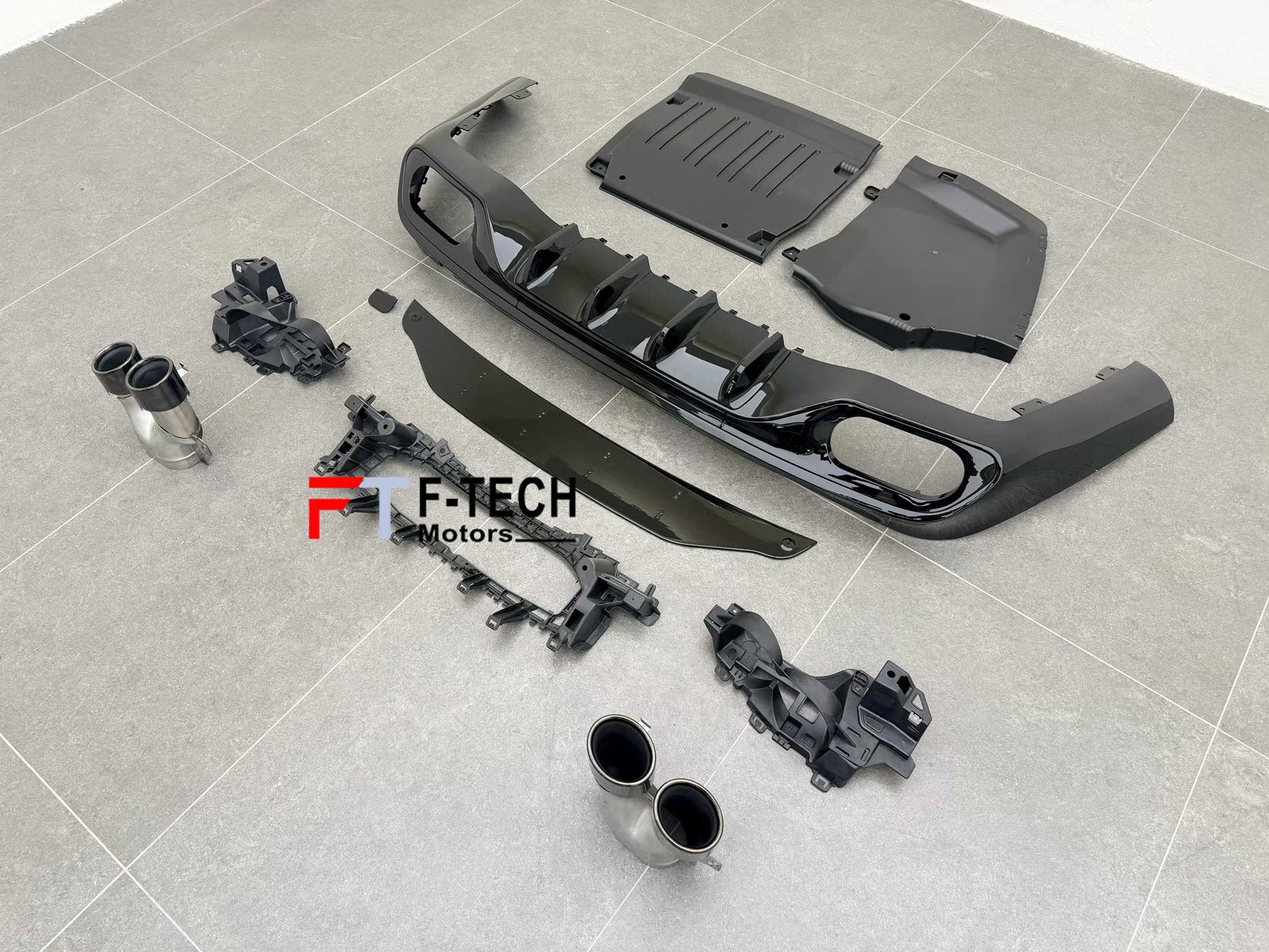 CLE 53 AMG Style Rear Diffuser Exhaust Tips For Mercedes Benz CLE C236 2024+