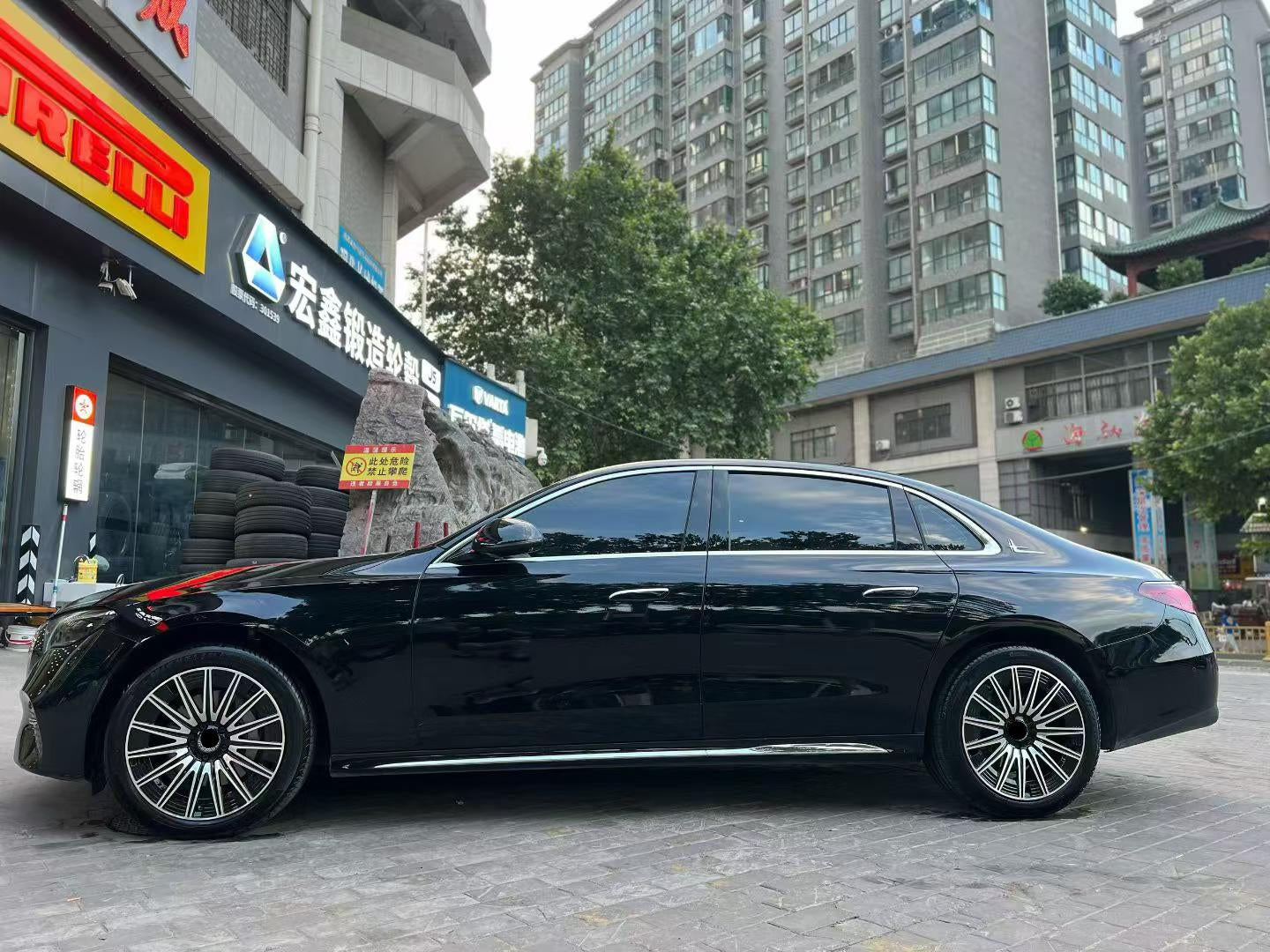Mercedes Benz E Class W214 E200 E300 E350 E450 E53 AMG Forged Wheels Custom Rims 18-26 Inch