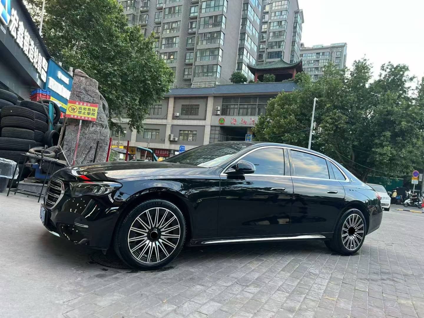 Mercedes Benz E Class W214 E200 E300 E350 E450 E53 AMG Forged Wheels Custom Rims 18-26 Inch