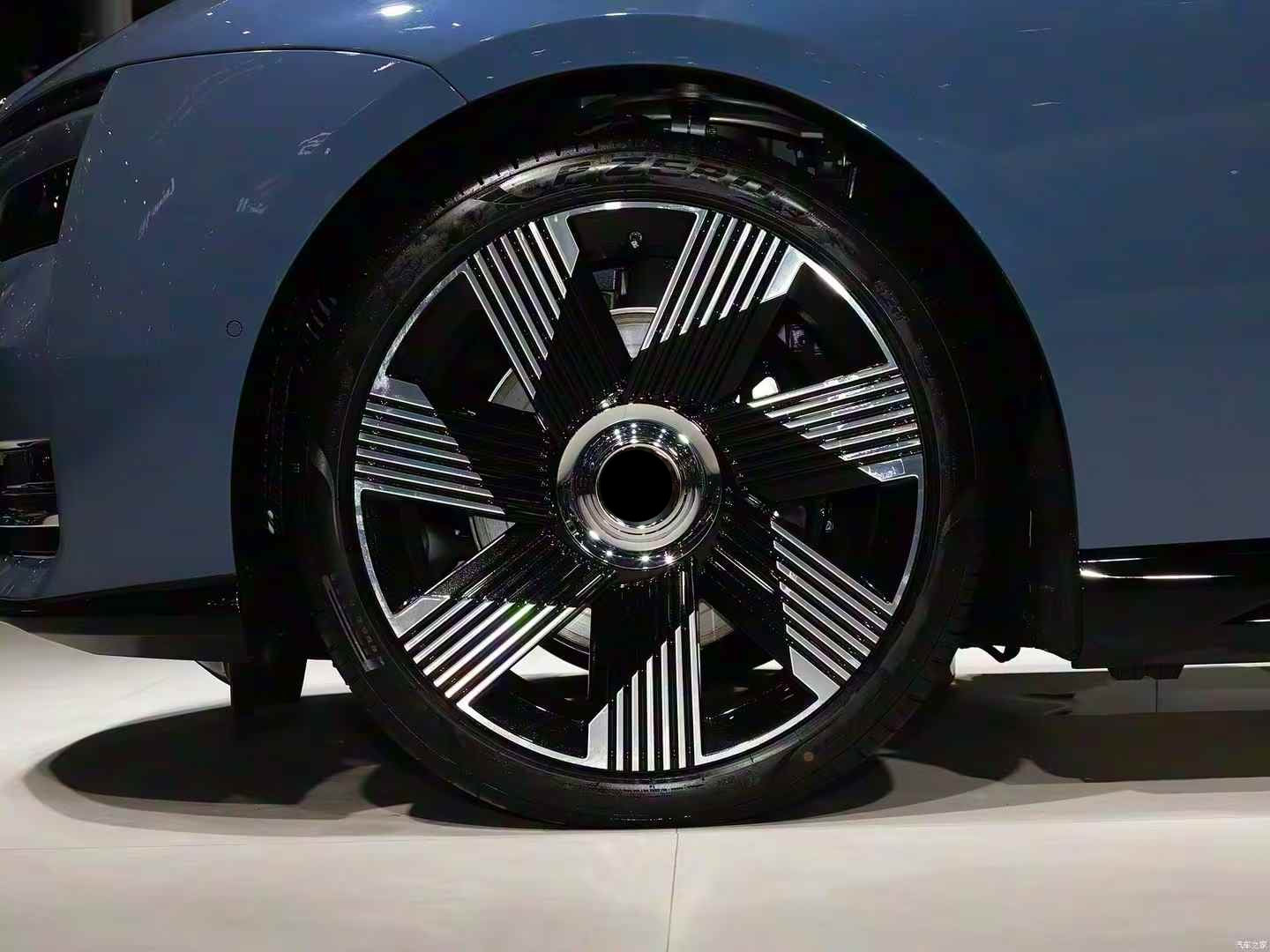 Monoblock Custom Forged Alloy Wheels Rims For Rolls Royce Cullinan Ghost Spectre Phantom Dawn Wraith