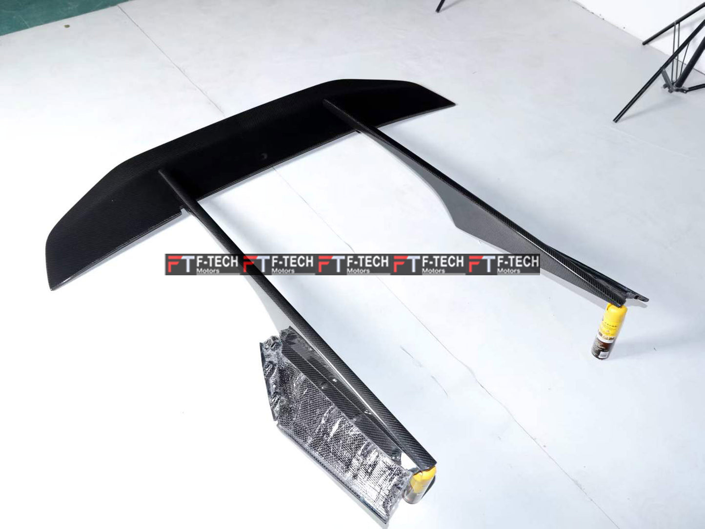 Dry Carbon Rear Wing Spoiler For McLaren Artura 2022+ Novitec