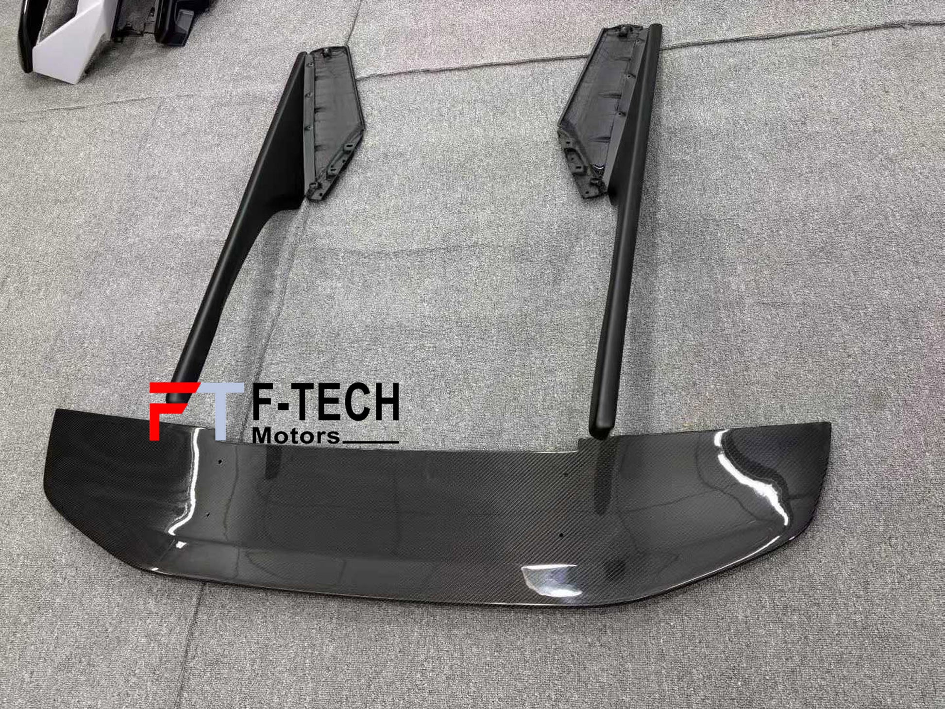 Dry Carbon Fiber Rear Wing Spoiler For McLaren Artura 2023+ Novitec