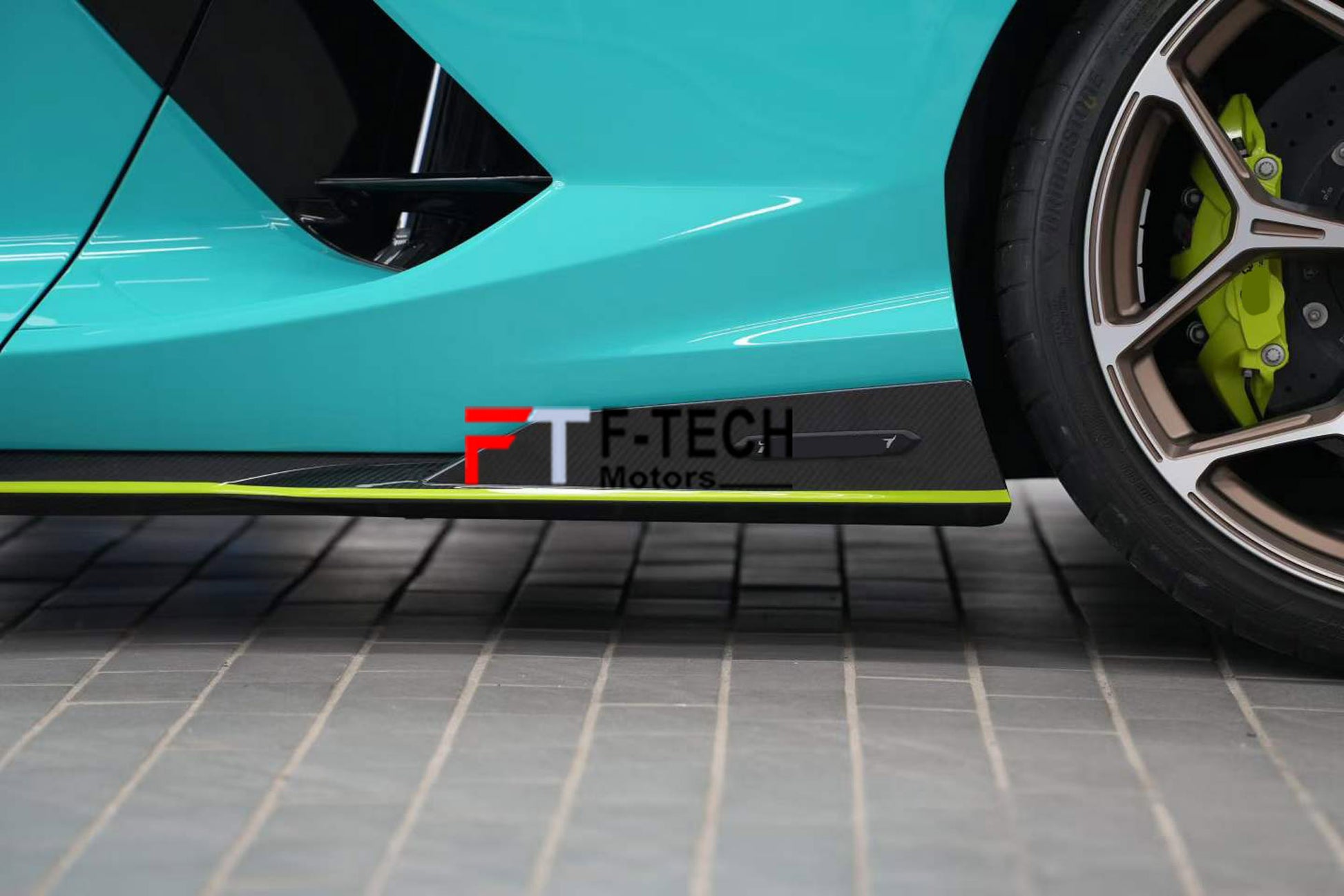 Dry Carbon Fiber OEM Replacement Parts For Lamborghini Revuelto 2024+