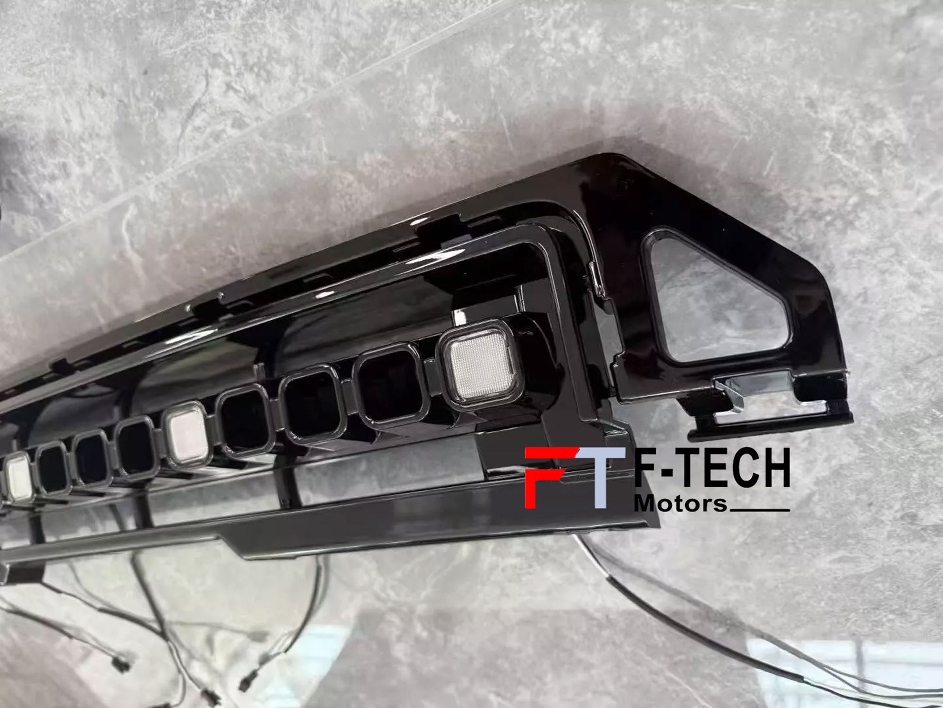 Front Grille with LED Illumination for Land Rover Defender L663 90 110 130 2020 - 2025