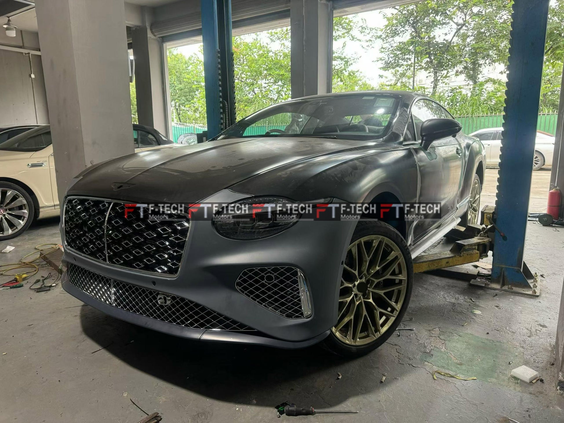2005 - 2012 Old to New Body Kit Bentley Continental GT 2026+