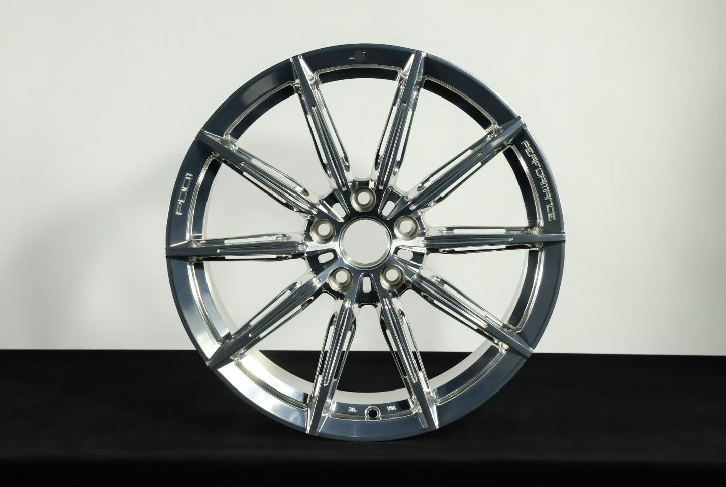 Porsche 718 Cayman Boxster T S GTS GT4 RS Spyder RS Forged Wheels Custom Rims 18-26 Inch (Copy)