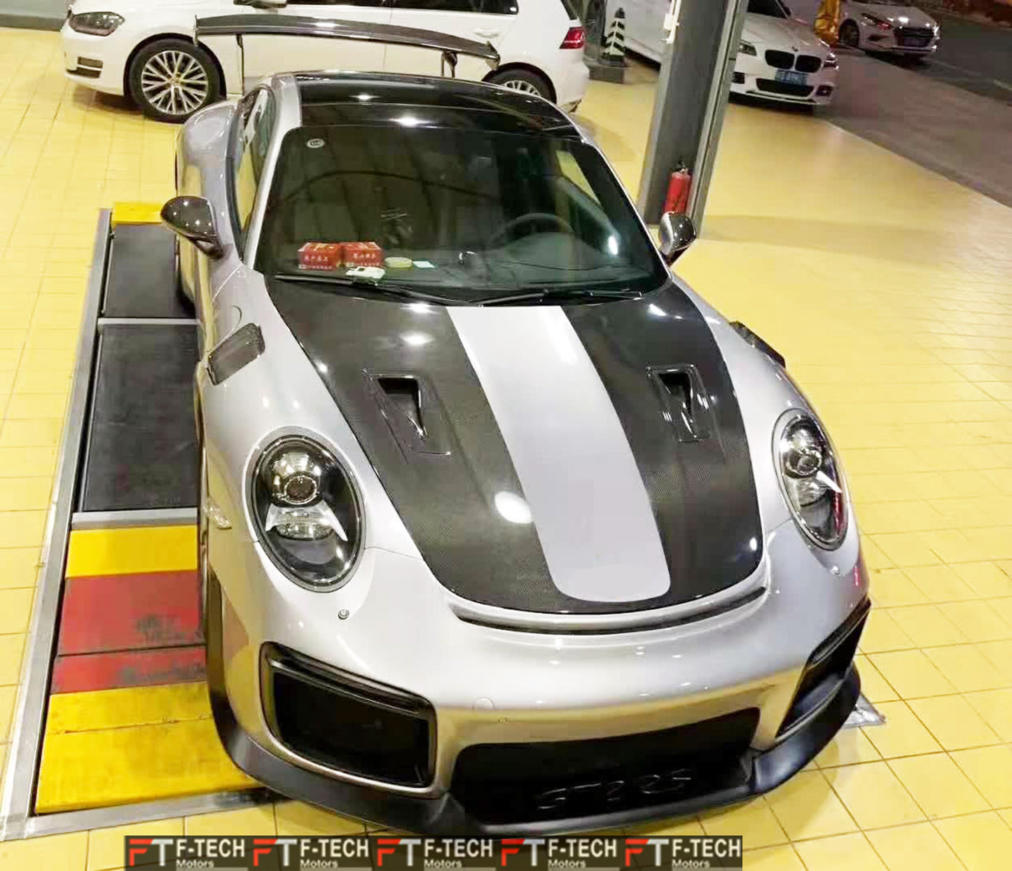 Dry Carbon Fiber GT2 RS Body Kit For Porsche 911 991.2 Carrera 4 S 4S 2015 - 2019