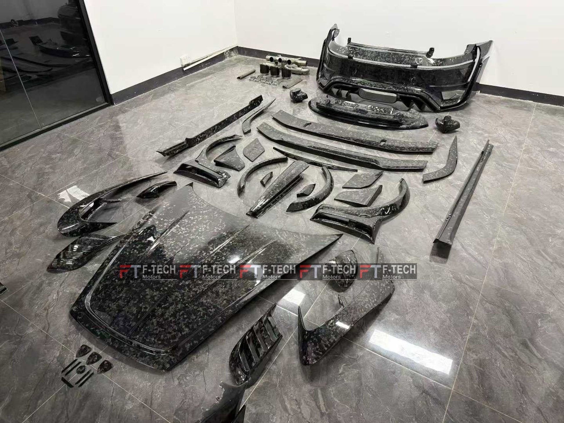 Forged Carbon Fiber Soft Body Kit For Porsche 911 992.1  Turbo S 2020 - 2023 Mansory P9LM EVO 90