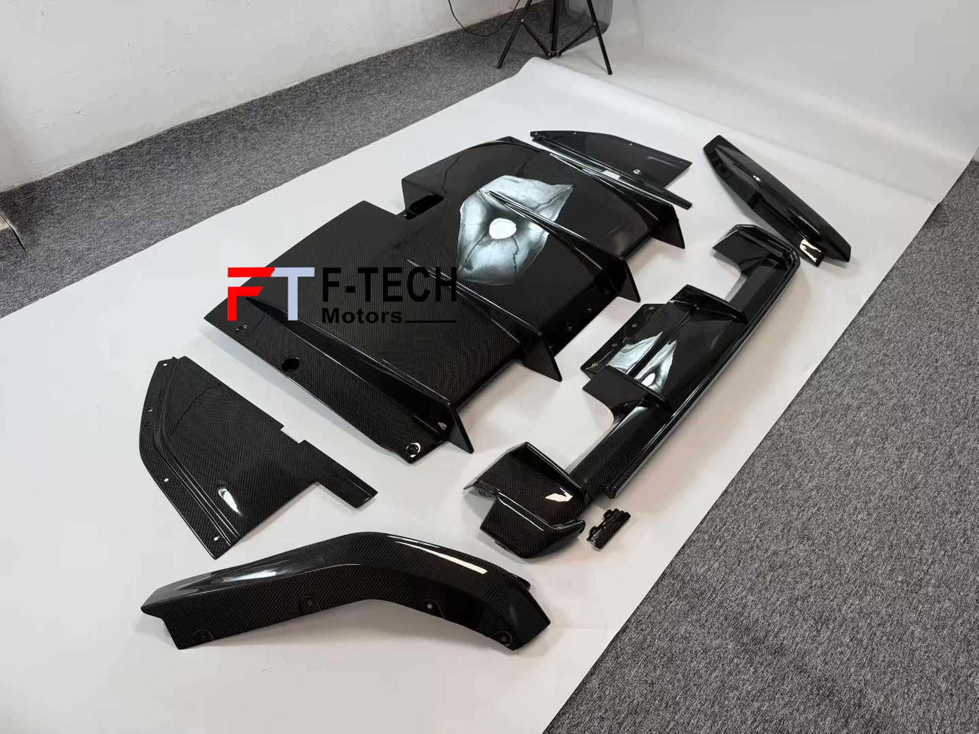 Dry Carbon Rear Diffuser For BMW G80 M3 G82 M4 2020 - 2024