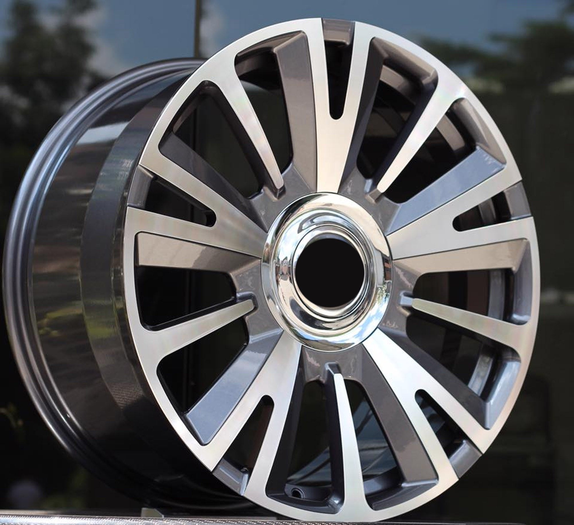Monoblock Custom Forged Alloy Wheels For Rolls Royce Phantom Ghost Cul ...