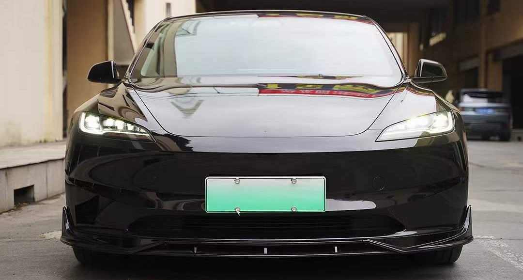 Gloss black body kit for Tesla 3 2023+