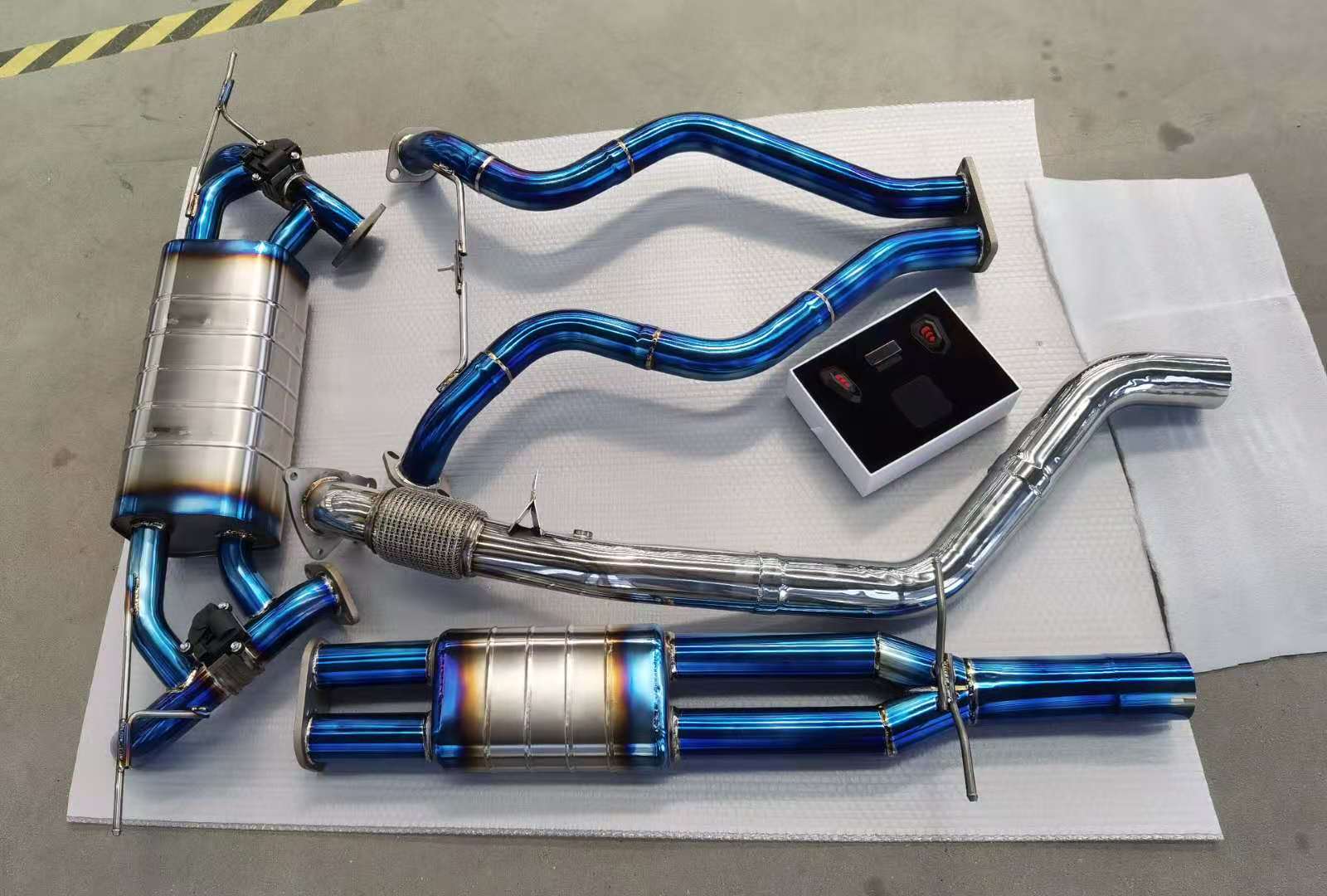 F Tech Motors Titanium Exhaust System for Land Rover Defender 110 L663 2020+