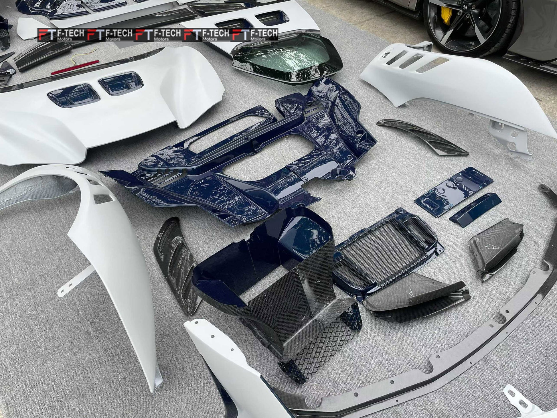 Dry Carbon Fiber Body Kit For Ferrari SF90 Stradale 2019 - 2024 XX