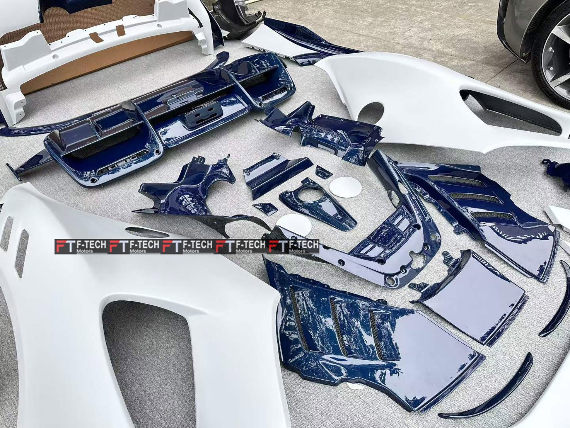 Dry Carbon Fiber Body Kit For Ferrari SF90 Stradale 2019 - 2024 XX