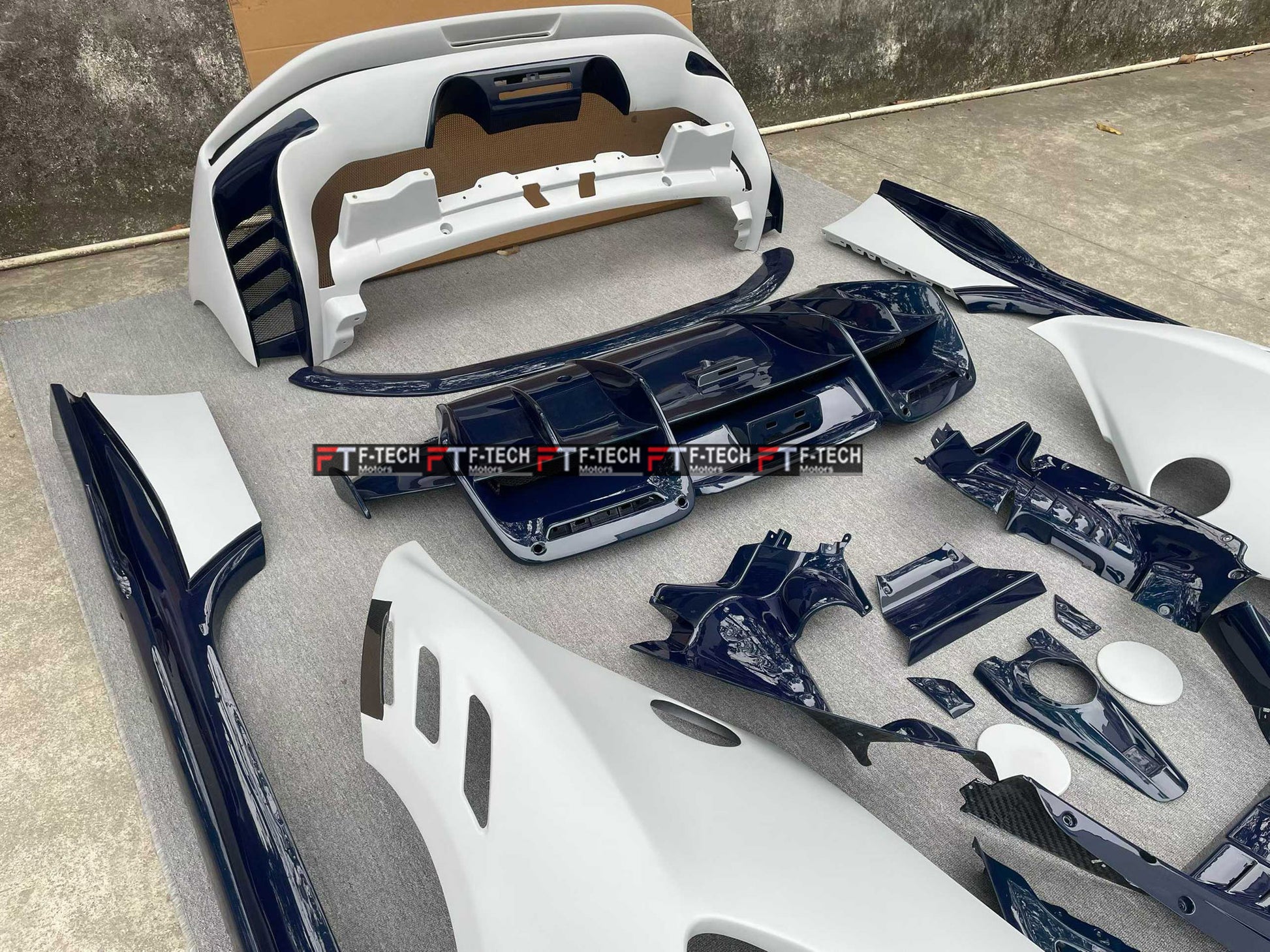 Dry Carbon Fiber Body Kit For Ferrari SF90 Stradale 2019 - 2024 XX