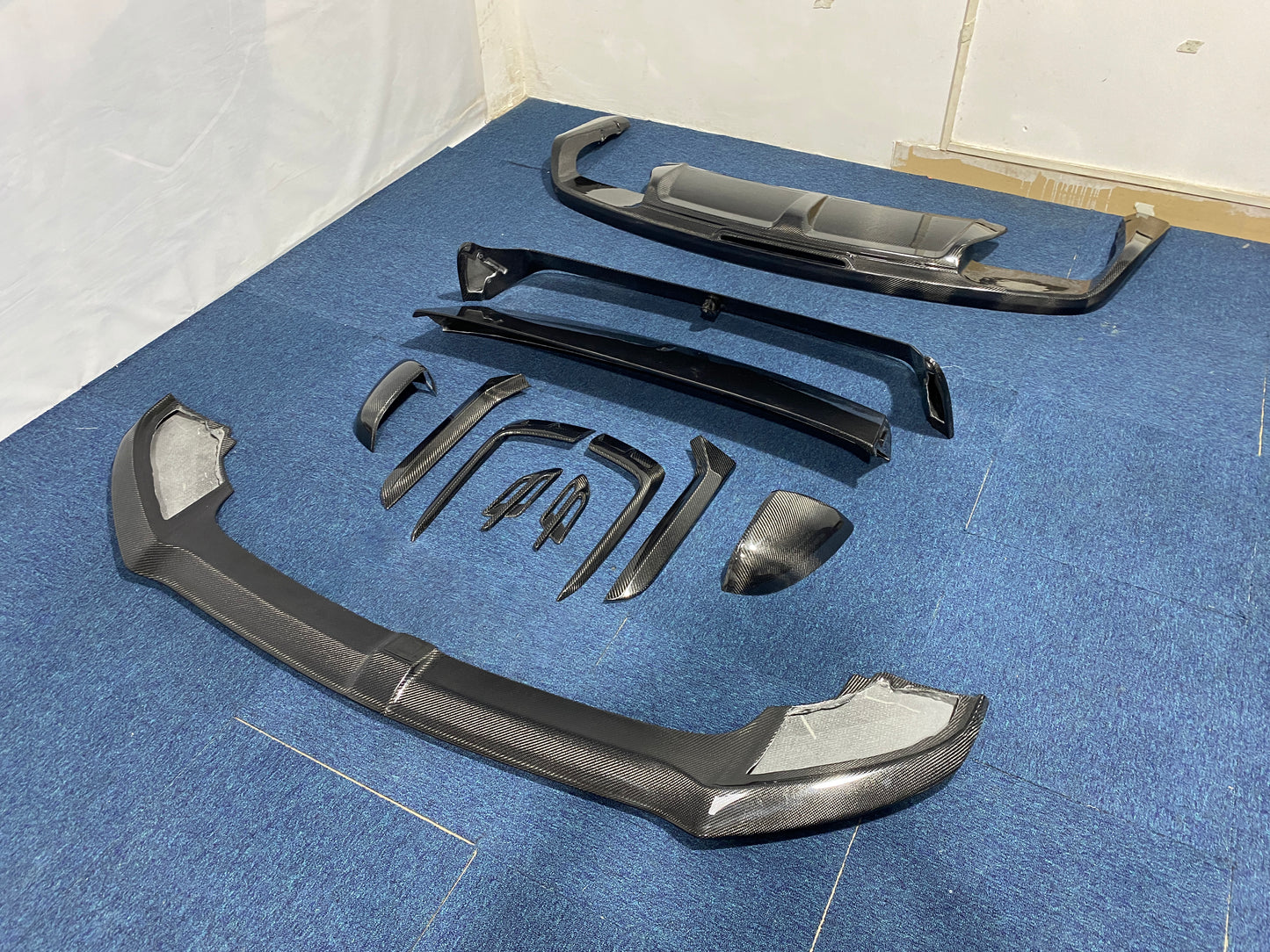 Carbon fiber body kit for Bentley Bentayga 2015 - 2020