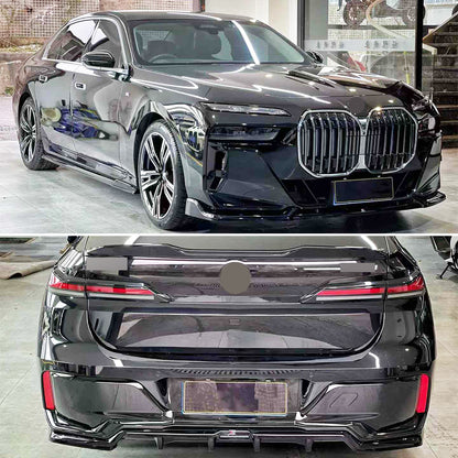 Gloss black body kit for BMW 7 Series G70 2022+