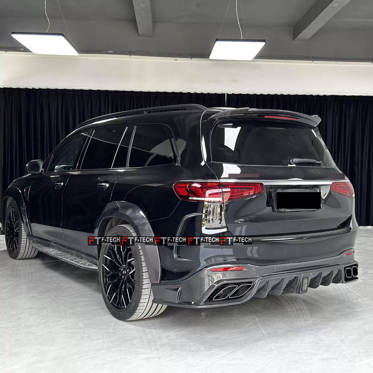Dry Carbon Fiber Body Kit For Mercedes Benz GLS 63 AMG X167 2019 - 2023 Mansory