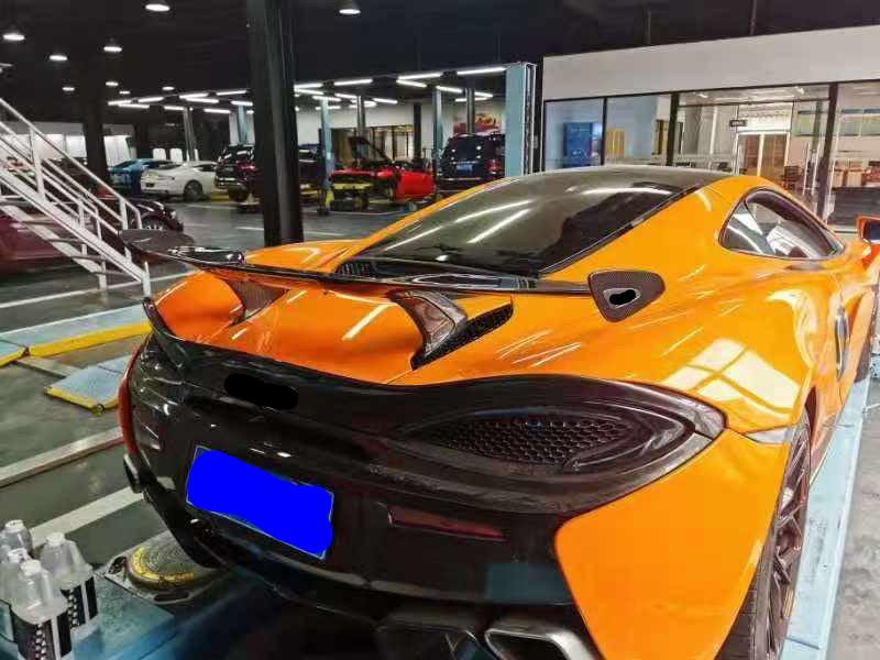 Dry carbon rear wing spoiler Mclaren 570S  2016-2021