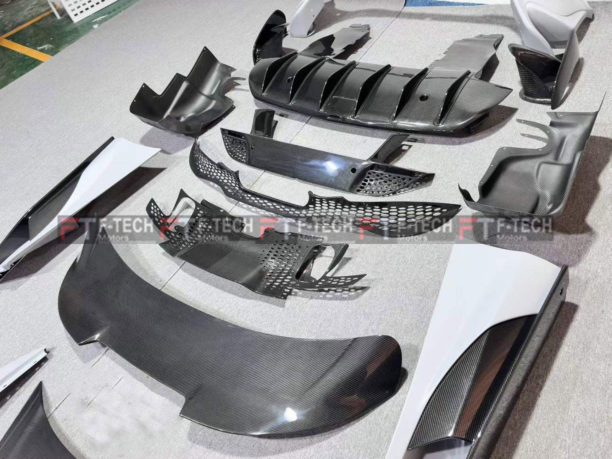 765LT Style Body Kit For McLaren 720S 2017 - 2023 Dry Carbon Fiber
