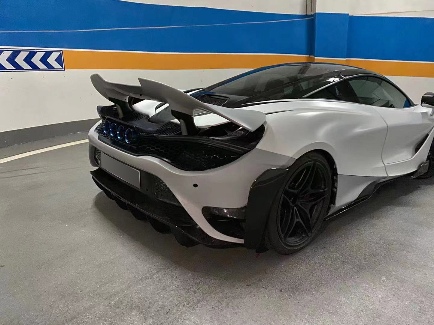 Rear wing spoiler for McLaren 765LT 2020 - 2023