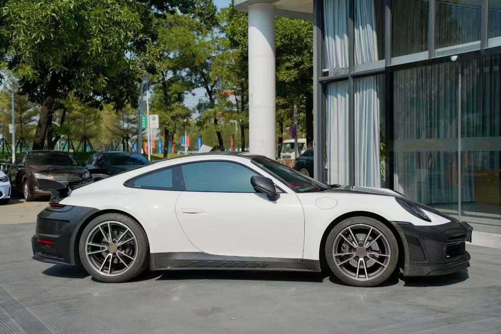 Dry Carbon Fiber Body Kit For Porsche 911 992.1 Carrera S 2019 - 2024 Top Car Stinger GTR