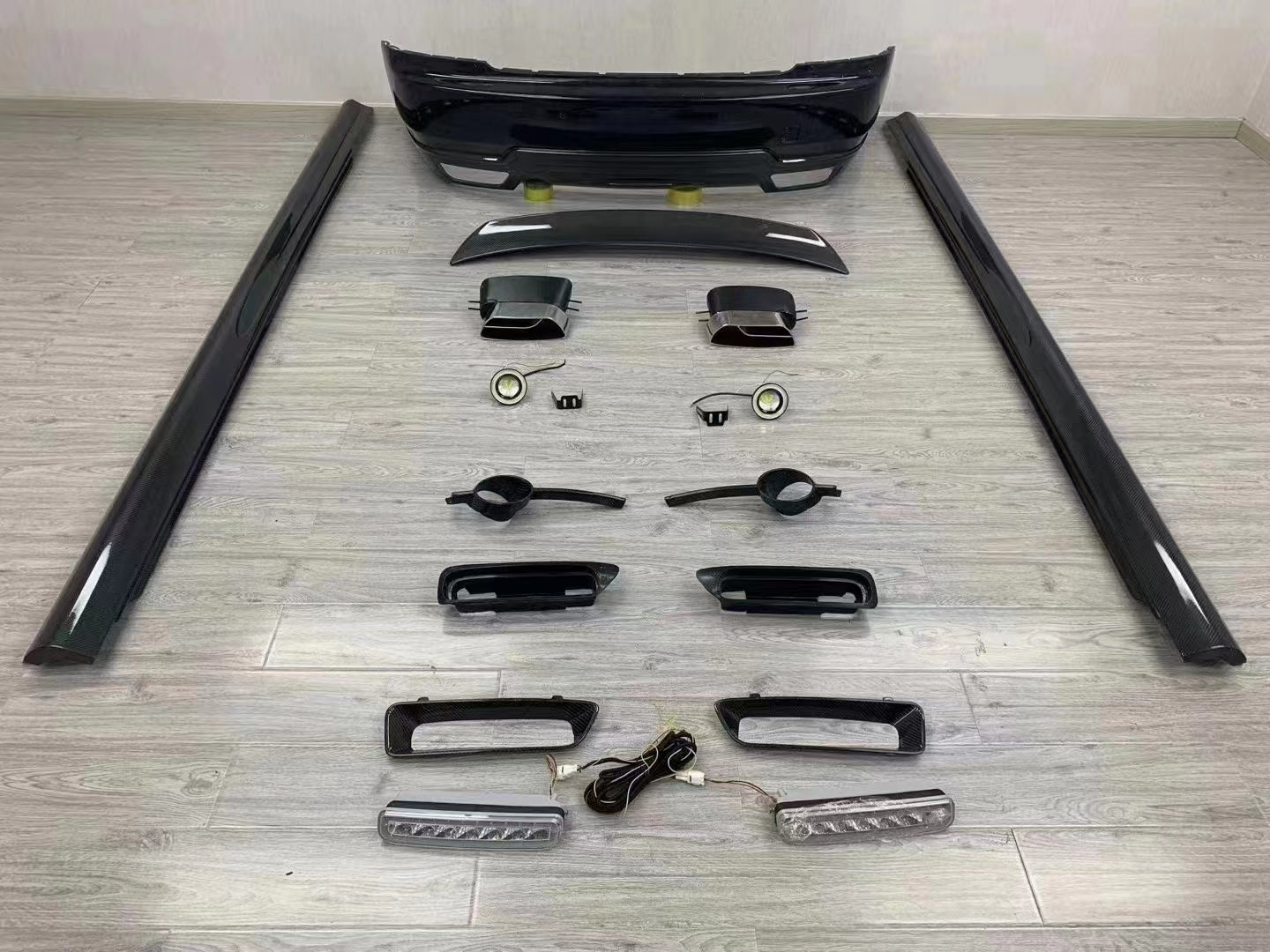 For Rolls Royce Ghost 2014 - 2020 Conversion Upgrade Body Kit Front Bumper Rear Bumper Spoiler Side  skirts mansory