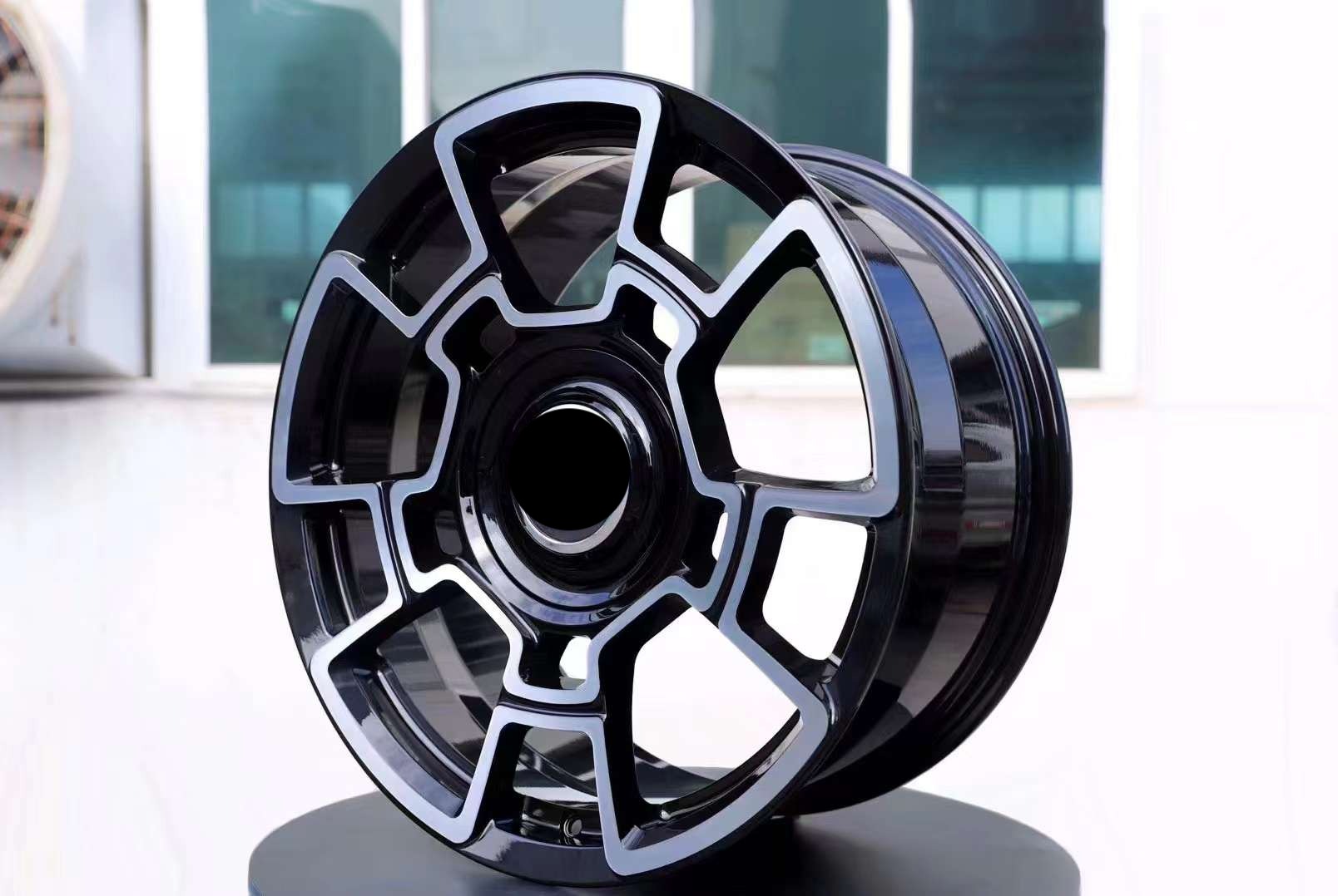 Monoblock Custom Forged Alloy Wheels For Rolls Royce Ghost Cullinan Phantom Wraith Dawn