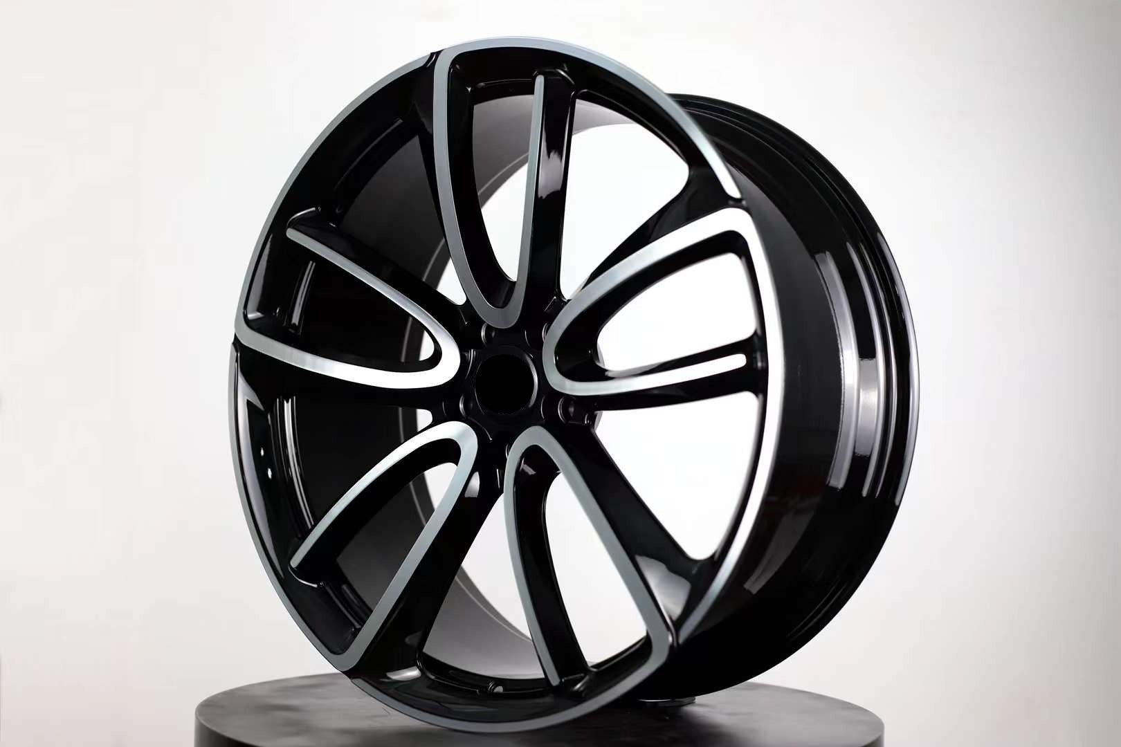 Monoblock Custom Forged Alloy Rims fits Bentley | Bentayga | Flying Spur | Continental GT | Mulsanne |