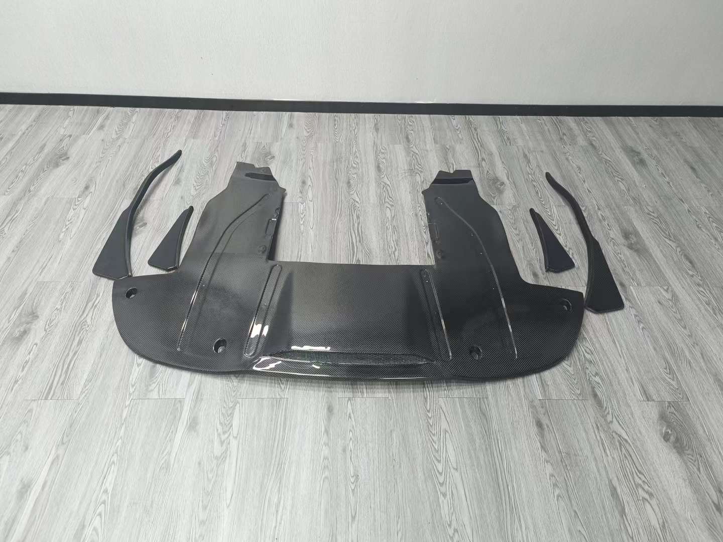 Carbon Fiber Rear Splitter | Spoiler | Diffuser fits Mclaren 720S 2017 Present